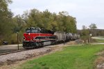 Picking up speed after clearing TZPR rails, 513 rolls PESI north toward Bureau